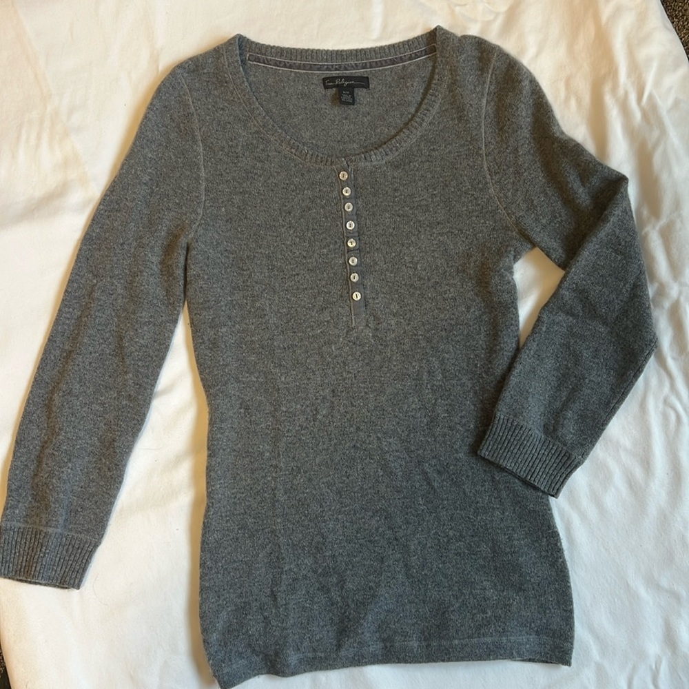 True Religion 100% cashmere top